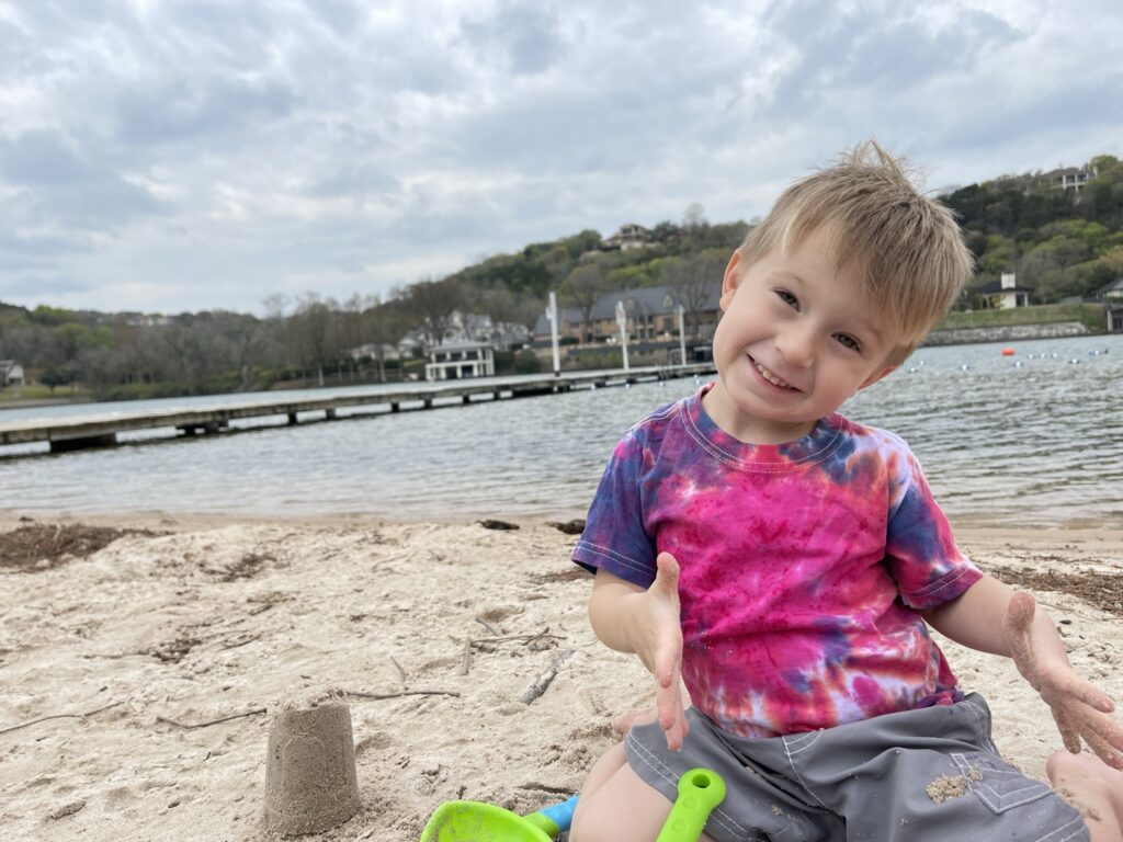 Emma Long Metropolitan Park in Austin sandy beach