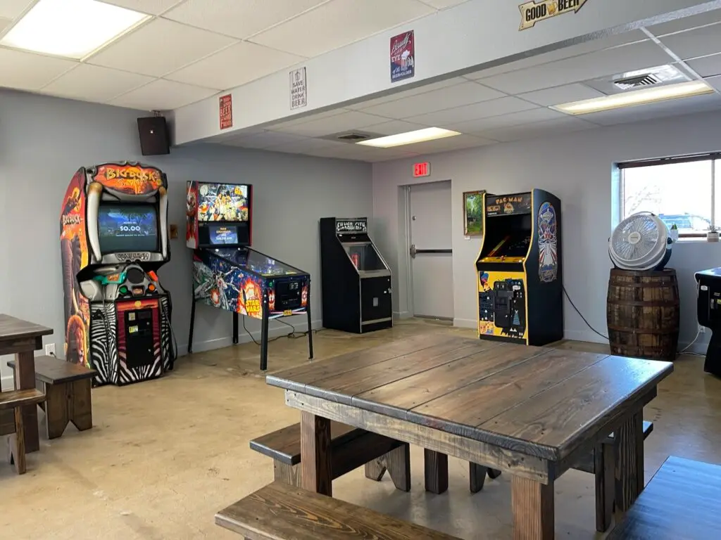 Pinball machine and arcade games at the arcade inside Barking Armadillo