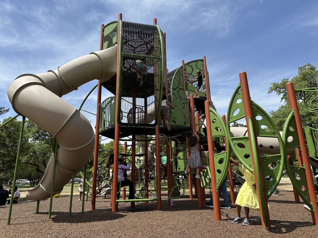 brushy creek lake park playground
