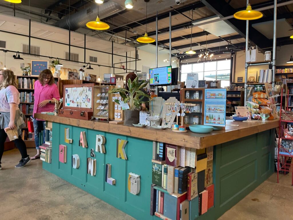 lar & owl bookshop in georgetown austin independent bookstores