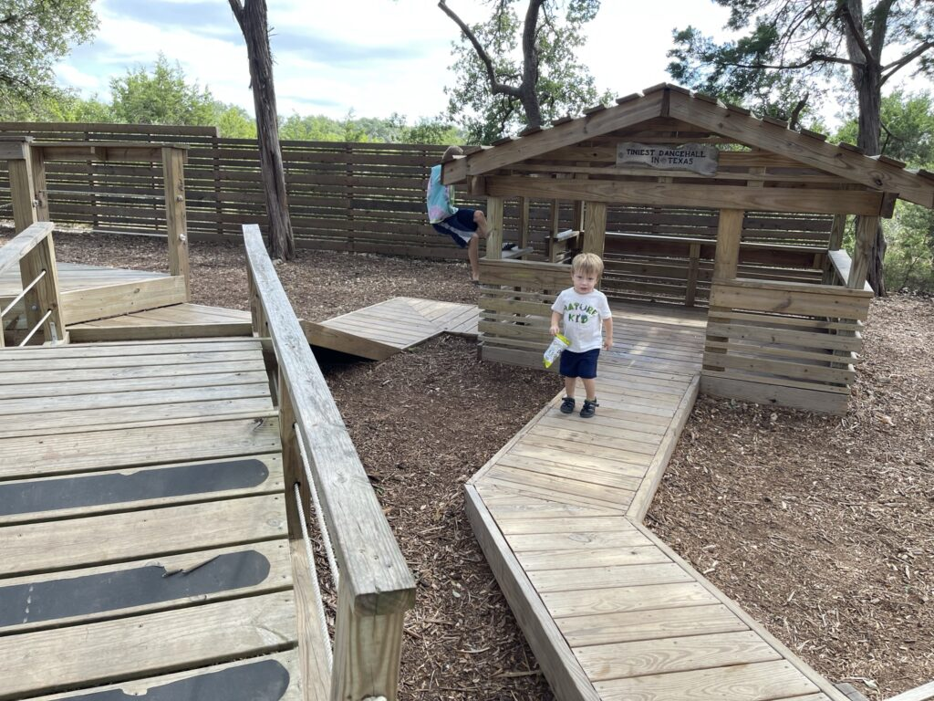 shady llama wimberley restaurant with playground