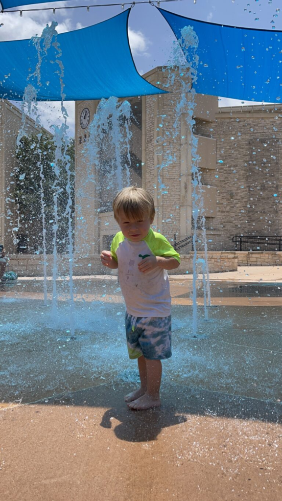 prete plaza downtown round rock splash pad 