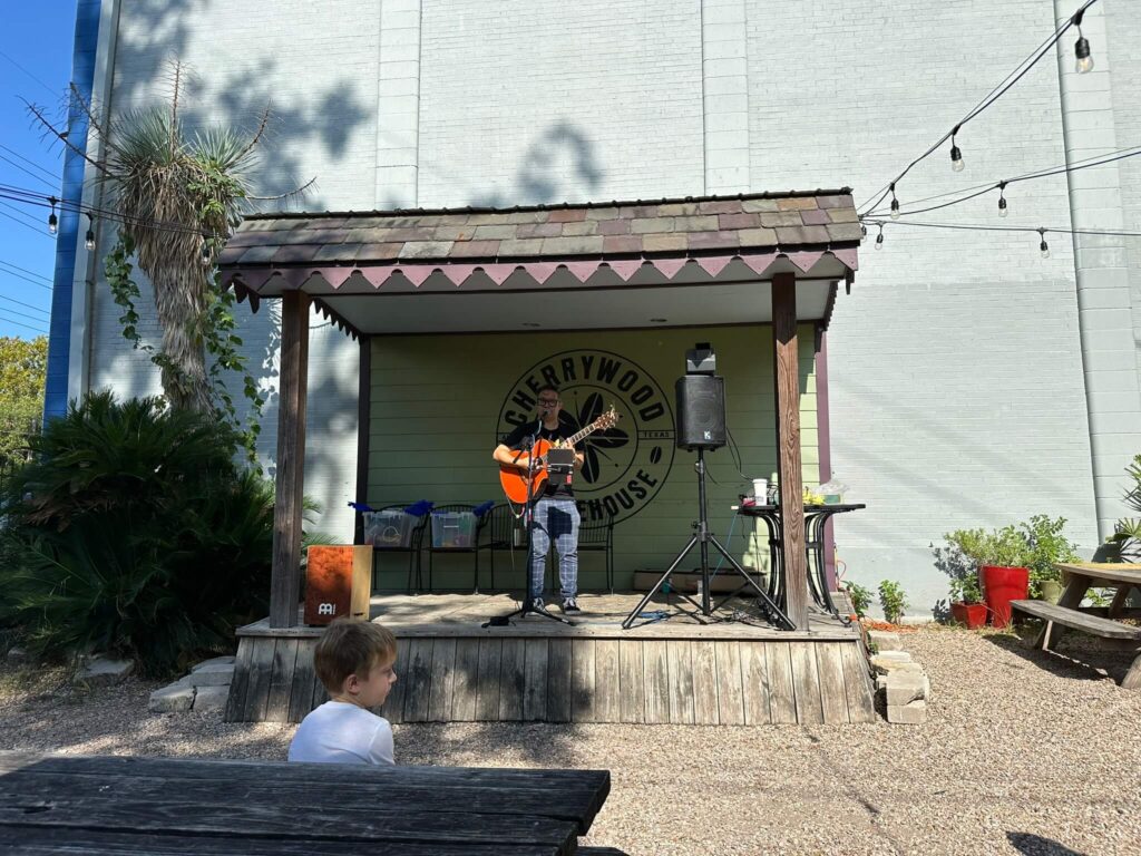 cherrywood coffeehouse live kids music every sunday morning at 10am