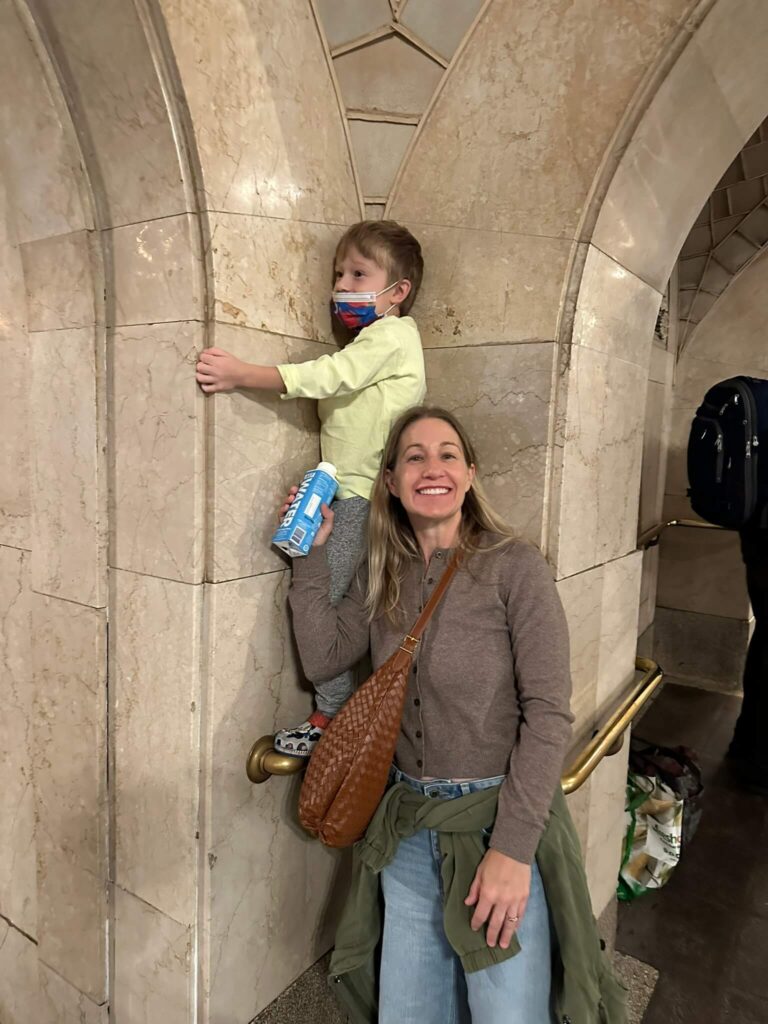 the whispering gallery at grand central station