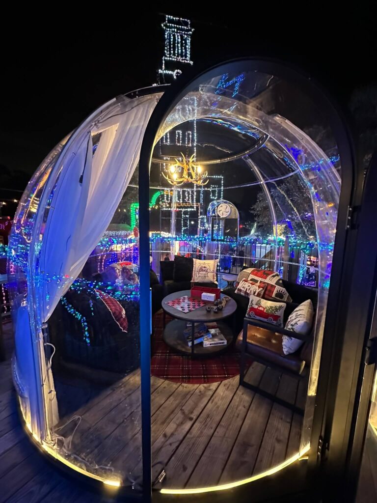 rooftop igloo at mozart's holiday lights show