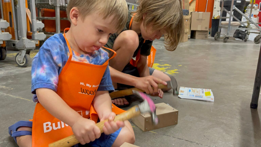 free kids diy workshop at home depot